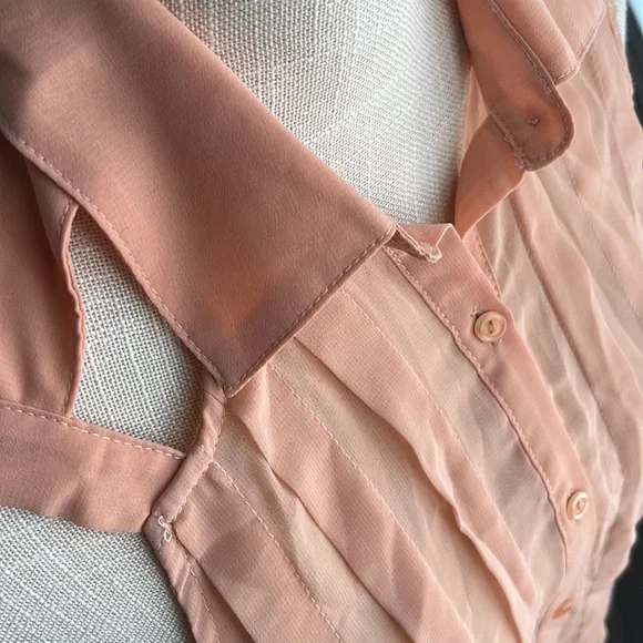 Peach chiffon high low cut out back top - Picture 8 of 10